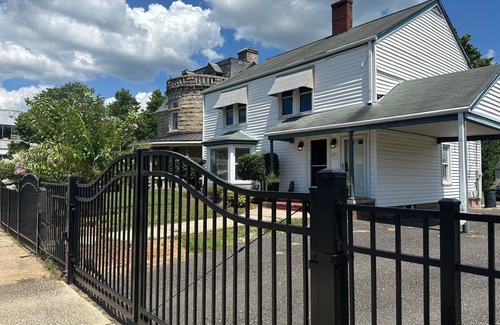 Salisbury Apartment | 2-Bedroom Walk-up Apartment at the Bonaparte Castle Estate.