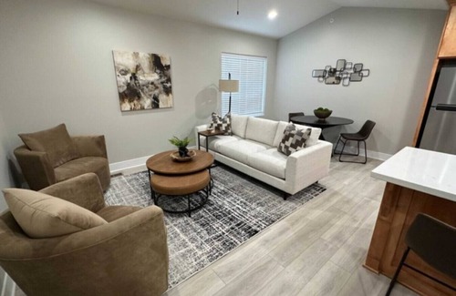 Council Bluffs House | 2 Beds + Quartz Kitchen | Fully Furnished