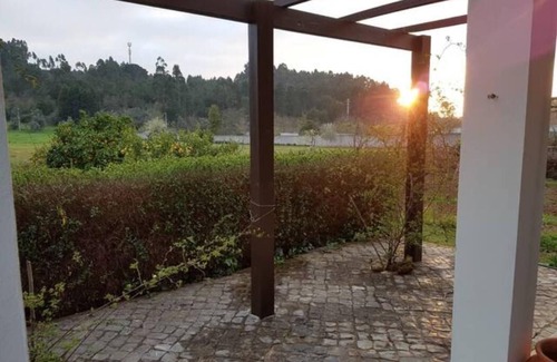 Assafarge Villa | 2-Beds, Sleeps 4, 10 min drive to Central Coimbra