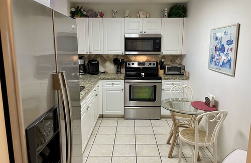 Rock Harbor House | 2 BR-2bath Waterfront townhome. Amazing sunsets, Marina & ramp on premises.
