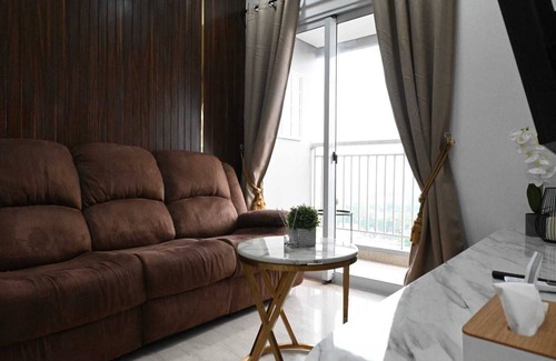Kesawan Apartment | 2 BR Apartment Southern Middle View Podomoro City Deli Medan