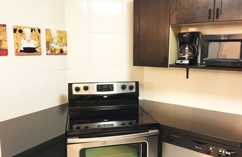 Galt Mile Apartment | 2 connected apartments 3/4 bedroom 2 bathroom