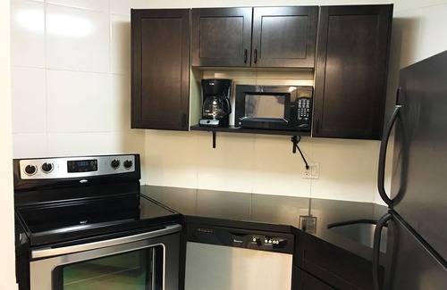 Galt Mile Apartment | 2 connected apartments 3/4 bedroom 2 bathroom