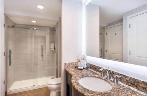 Catalina Foothills Estates Hotel | 2 Connecting Suites at a Hotel