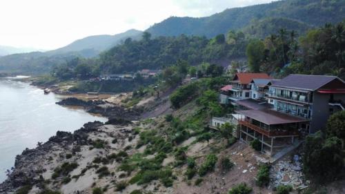 Bokeo Province Boat Rental | 2 days Mekong cruise package with Mekong Lover Cruise from Houay Xay to Luang Prabang or Mekong cruise from Luang Prabang to Huay Xai - Thailand