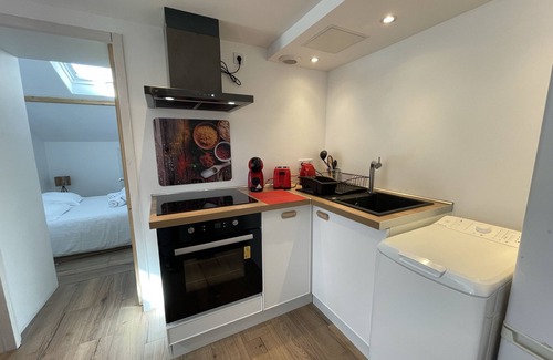 Le Faou Apartment | 2 double rooms + mezzanine in the historic center