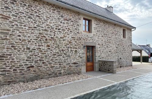 Landevant House | 2 gîtes à la campagne, proche mer, 18 personnes