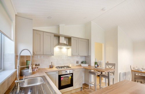 Llanychan Cottage | 2 bedroom accommodation in Llanrhaeadr-yng-Nghinmeirch