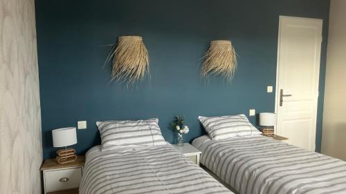 Roquebrune-sur-Argens Apartment | 2 hébergements - 10 couchages - parking, piscine, jacuzzi - convivialité