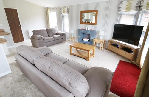 Haveringland House | 2 Haveringland Hall Holiday Lodge Park