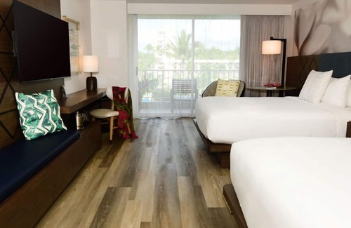 Lihue Hotel | 2 Home-like Accommodations w/Balconies! Pool! Close to Wailua Homesteads Park!
