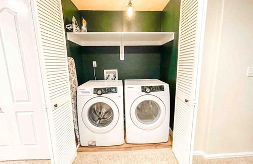 Palmer Lake Villa | 2 Master Suites! Pet Friendly With MTN Views