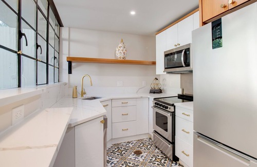 Cheesman Park Apartment | 2 Mi to Dtwn: Walkable Cheesman Park Apt