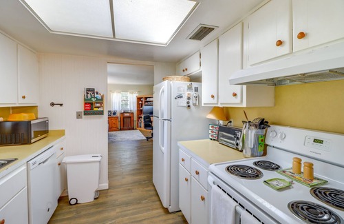 Dunnellon House | 2 Mi to Rainbow River: Home in Dunnellon