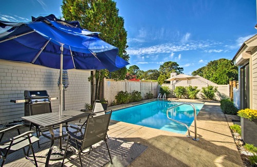 Mews Village House | 2 Mi to South Cape Beach State Park: Home w/Yard!
