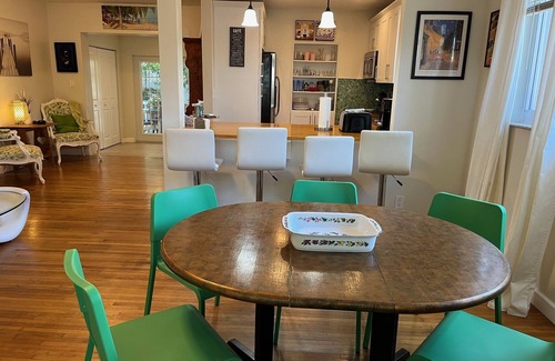 Hallandale Beach House | 2 MILES FROM HALLANDALE & HOLLYWOOD BEACHES, AVENTURA MALL & GULFSTREAM PARK