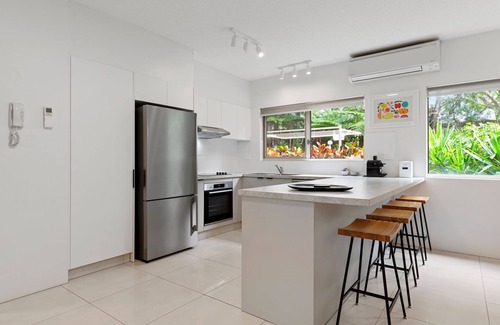 Sunshine Beach Apartment | 2 Nereus - Easy Living in Great Location