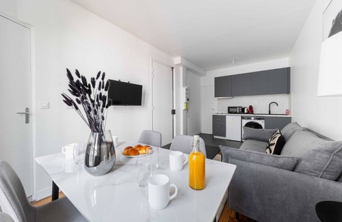 La Villette Apartment | 2 pieces refait neuf metro Jaures - paris 19 - 4P