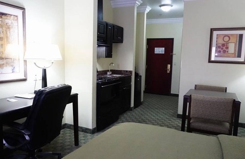 Cresson Hotel | 2 Queen Beds Room, Scottish Inns Cresson, Free Breakfast, Just Off Route 377
