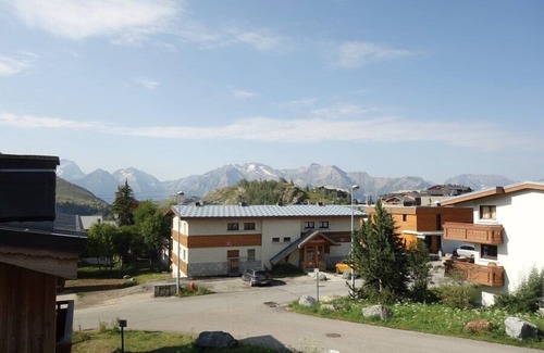 Jeux Apartment | 2 ROOM APARTMENT + LIVING ROOM ALPE D'HUEZ RESORT CENTER