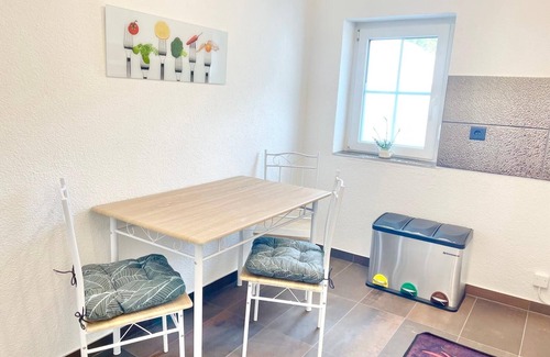 Hoechstadt an der Donau Apartment | 2 room-kitchen-bath vacation apartment at the castle Höchstädt a. d. Danube