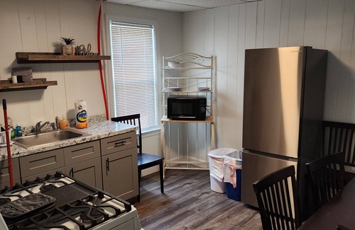 Cape May - Wildwood Apartment | #2 Steps to the beach & the Famous Boardwalk!