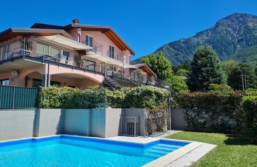 Colico Piano Apartment | 2-storey apartment with lake view, terrace, swimming pool, in the centre, quiet
