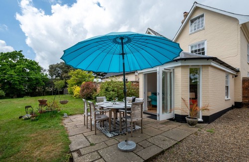 Wangford House | 2 The Old Vicarage - Four Bedroom House, Sleeps 8