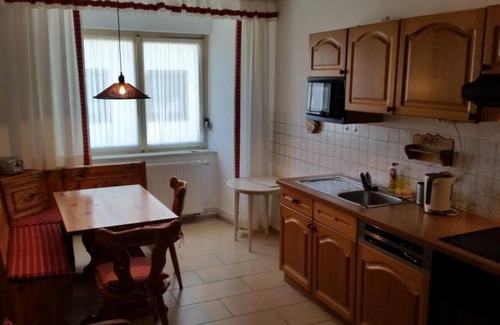 Uehlingen-Birkendorf Apartment | 2-Zimmer-Wohnung "Silberdistel", 75qm, 1 Schlafzimmer, max. 5 Personen
