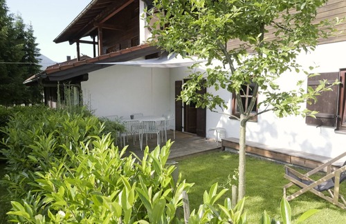 Entfelden Apartment | (2) Zwei-Raum-Ferienwohnung 30 qm, Dusche/WC, Küche, Terrasse u. Garten