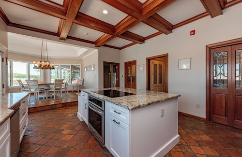 Crellin House | 20-Acre Estate w/Pool, Games & Meeting Space