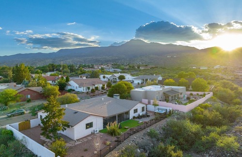 Clarkdale House | 20 min to Sedona/Hot Tub Views!