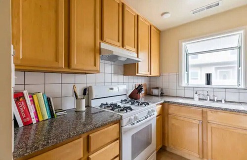 Sharp Park Condo | 20 minutes to SF, One block to the beach, fire pit on expansive deck