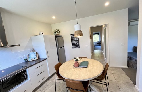 Myrtleford Villa | 20 on Rayner