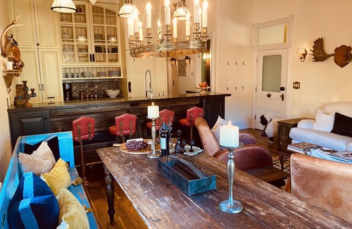 Vail Condo | 200 ft. to Gondola w/parking, balcony, fireplace & views! Walk to shops & food!
