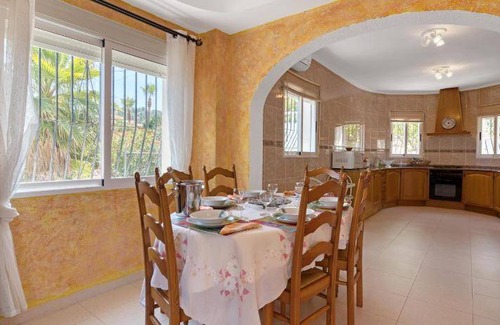 La Font d'en Carros House | 200 m² House ∙ 3 bedrooms ∙ 9 guests