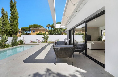 Poblado Sancti Petri Villa | 200 m² Villa ∙ 4 bedrooms ∙ 8 guests