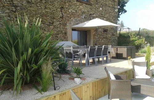 Padies House | 200 m² Gîte ∙ 4 bedrooms ∙ 11 guests