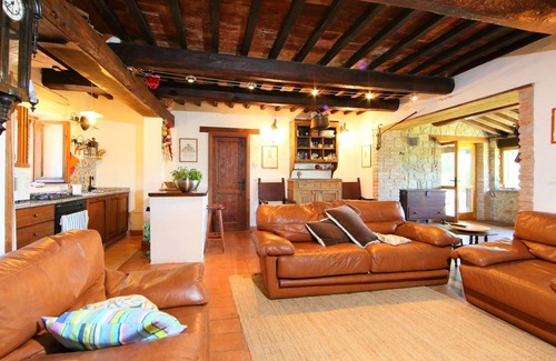 Parrano House | 200 m² House ∙ 1 bedroom ∙ 10 guests