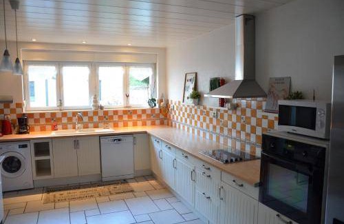 Bazoncourt House | 200 m² House ∙ 5 bedrooms ∙ 8 guests