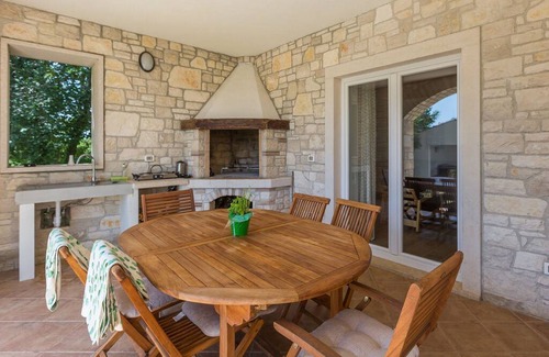 Brajkovici Villa | 200 m² Villa ∙ 3 bedrooms ∙ 6 guests