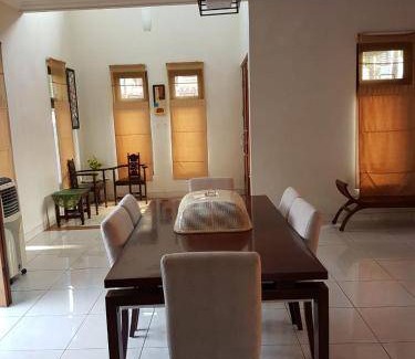 Depok Villa | 200 m² Villa ∙ 3 bedrooms ∙ 20 guests