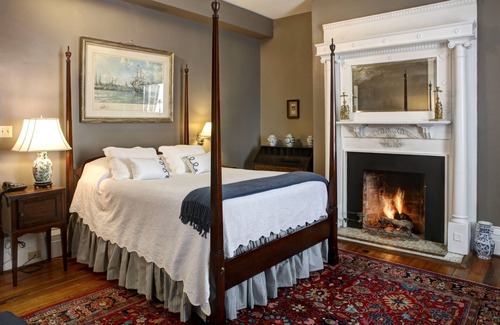 North Downtown Bed & Breakfast | 200 South Street Inn