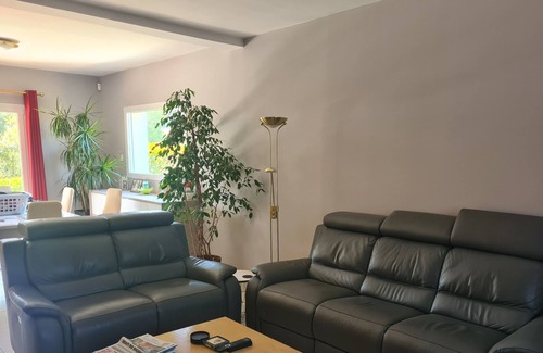 Juvignac House | 200m² detached house with swimming pool