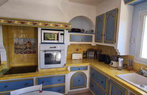 Juvignac House | 200m² detached house with swimming pool