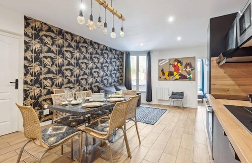Puteaux Apartment | 201 Suite Anne - Superb apartment