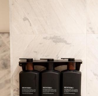 Surry Hills Hotel | 202 Elizabeth