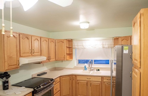 Cheviot House | 2023 Remodeled Colonial Style home features a Freshly Remodeled & Furnished Home