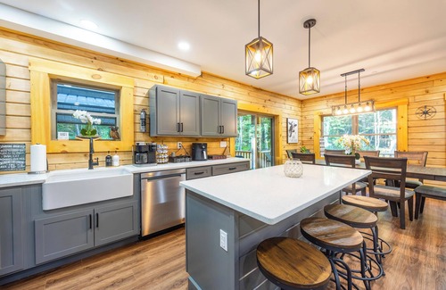 McHenry House | 2024 built, 6 Bed/4 bath, Mountain Oasis w/a modern touch at Deep Creek Lake, Wisp Resort & Golf!
