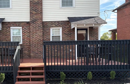 Grandview Heights House | 2025 Fully Renovated 3BD/1.5BA Duplex in Walkable Grandview